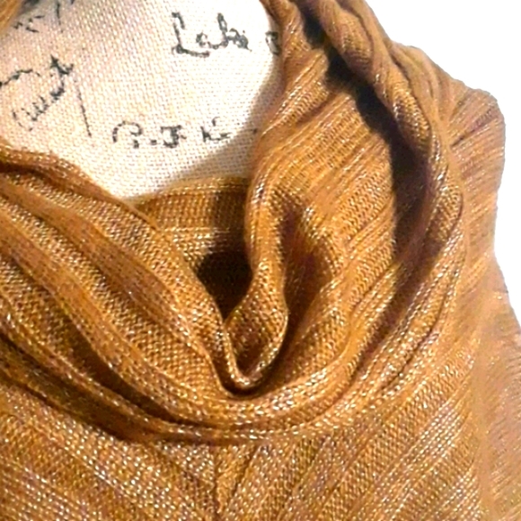 COPY - Worthington Oversize Sweater - Picture 3 of 5